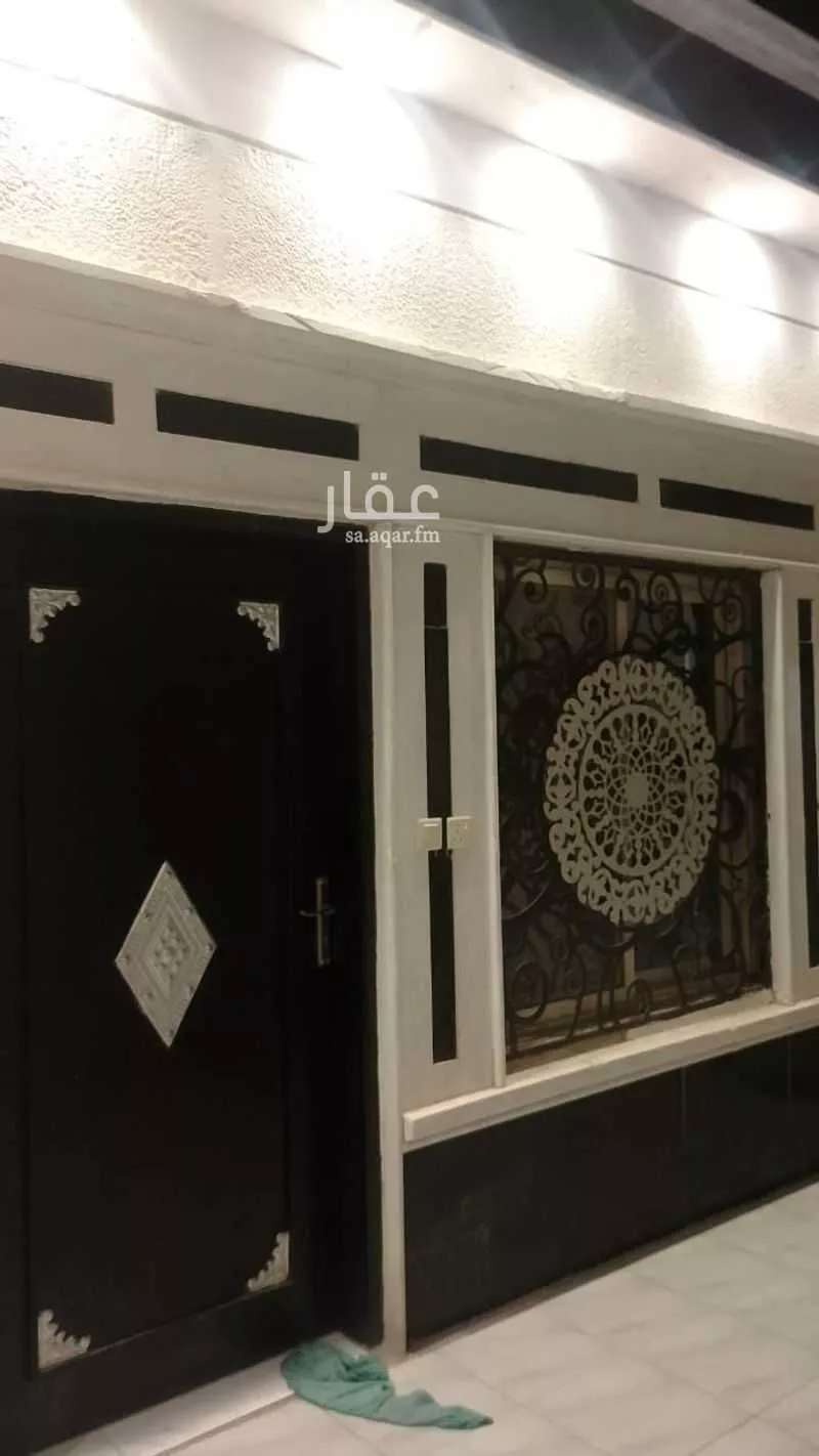 5 bedroom floor in Ad Dar Al Baida 2