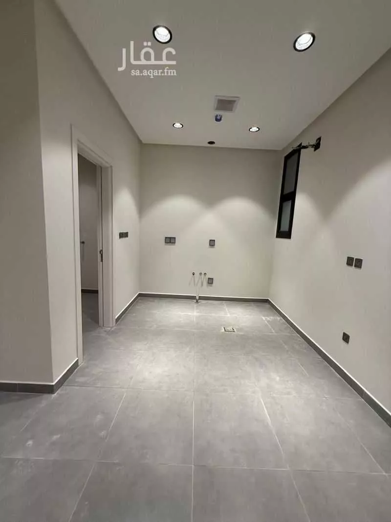 5 bedroom apartment in As Saadah, Riyadh 7
