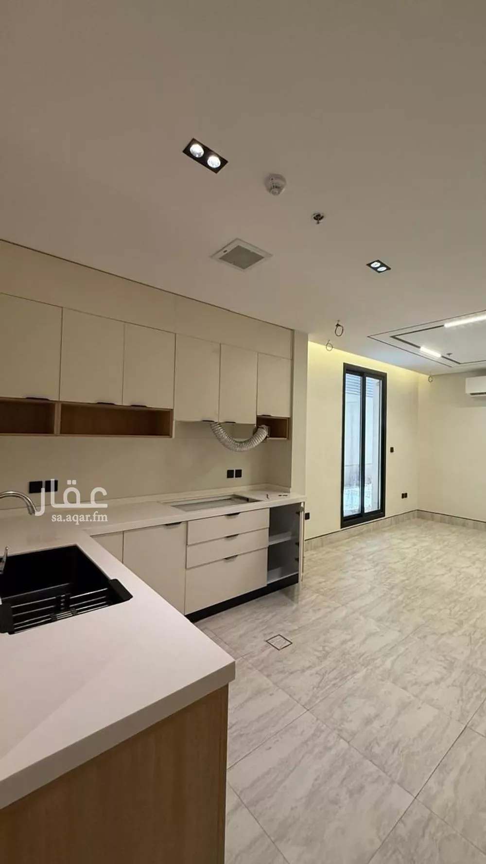 5 bedroom apartment in Al Qairawan, Riyadh 9