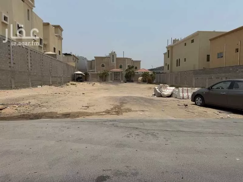 أرض 675 م² في النزهة 2