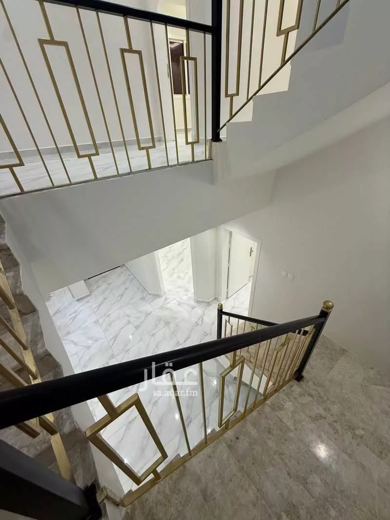 فيلا 5 غرف في ضاحية الملك فهد 5