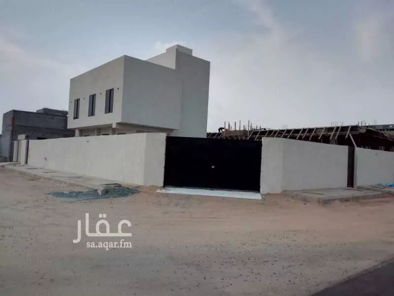 فيلا 5 غرف في الملك فهد 3