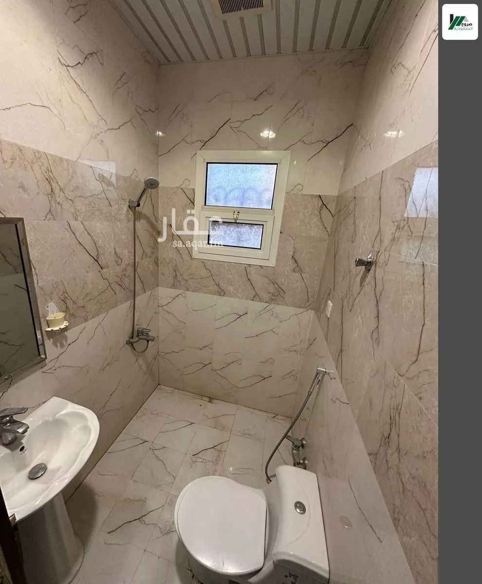 دور 4 غرف في العارض 4