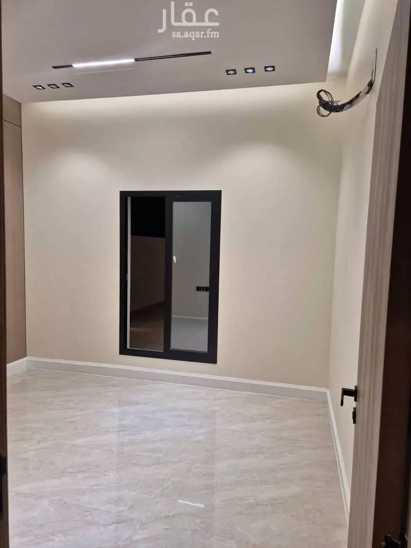 دور 3 غرف في العارض 2