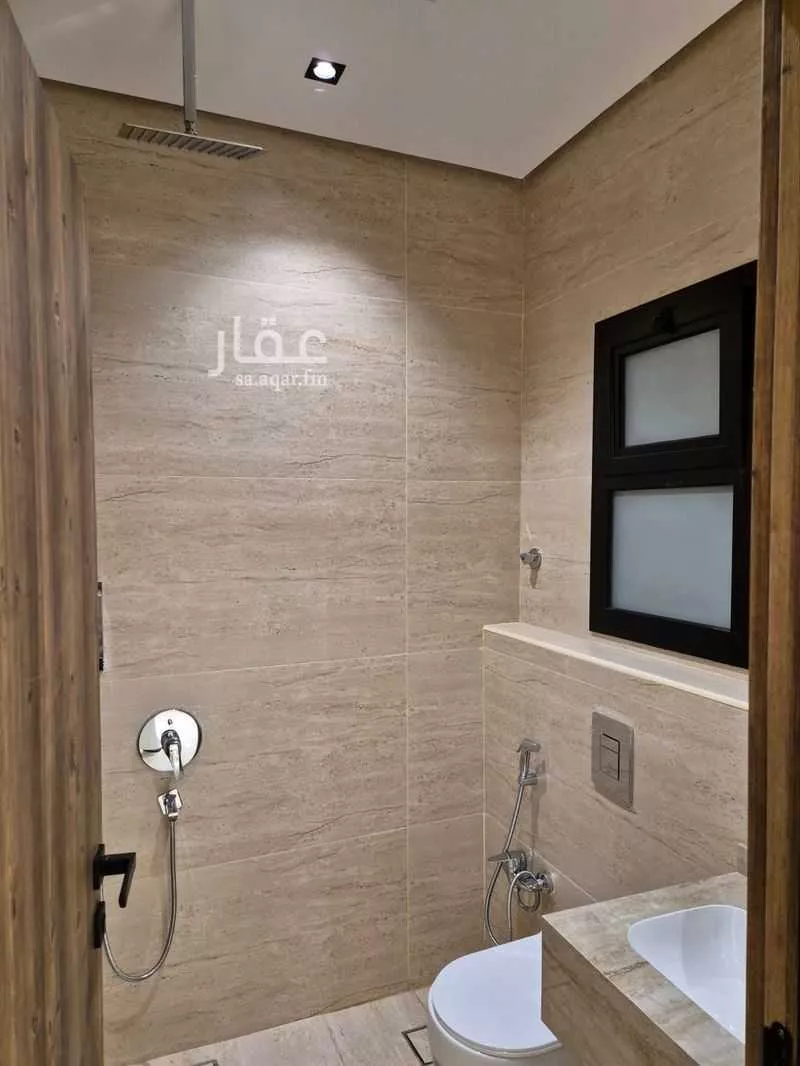 دور 3 غرف في العارض 5