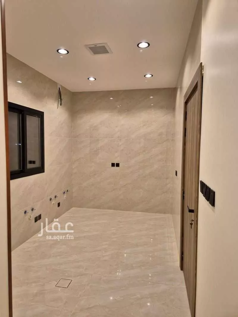 دور 3 غرف في العارض 1