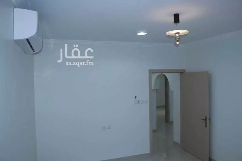 فيلا 7 غرف في الملز 3