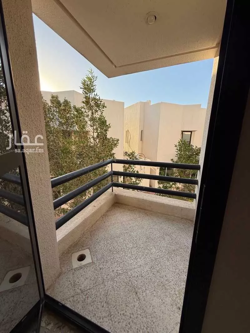 4 bedroom villa in Al Maseef, Riyadh 12