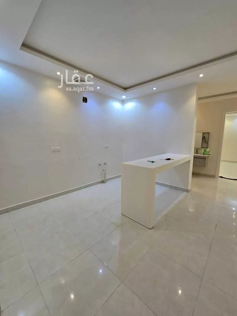 3 bedroom floor in Al Mahdiyyah 5