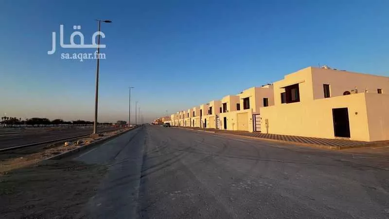 4 bedroom villa in Al Amwaj, Eastern Province 9