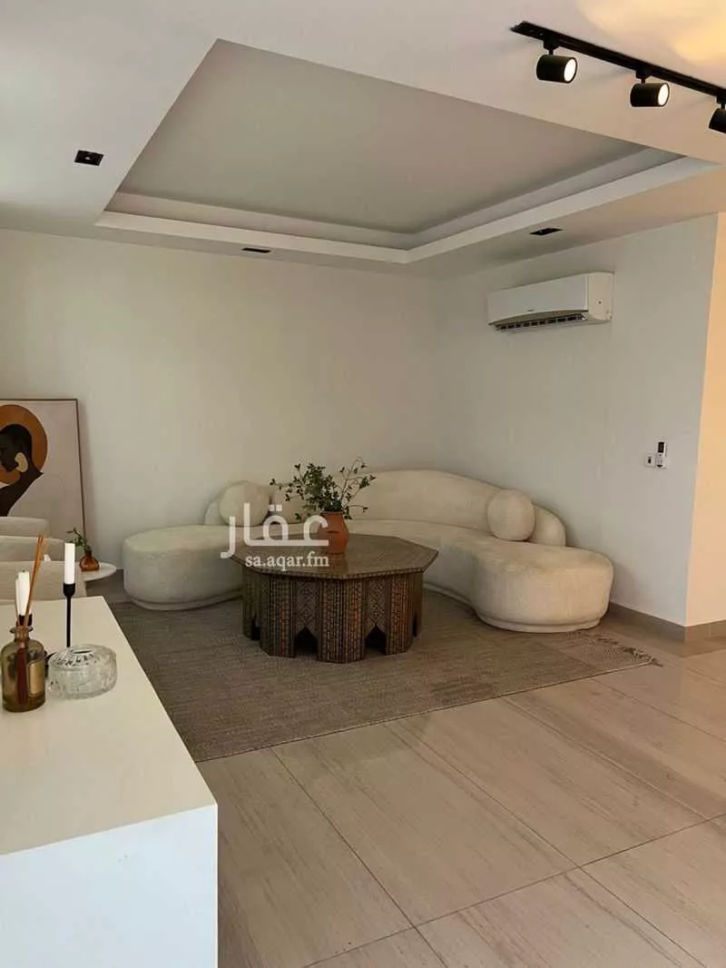 فيلا 4 غرف في الرمال 5