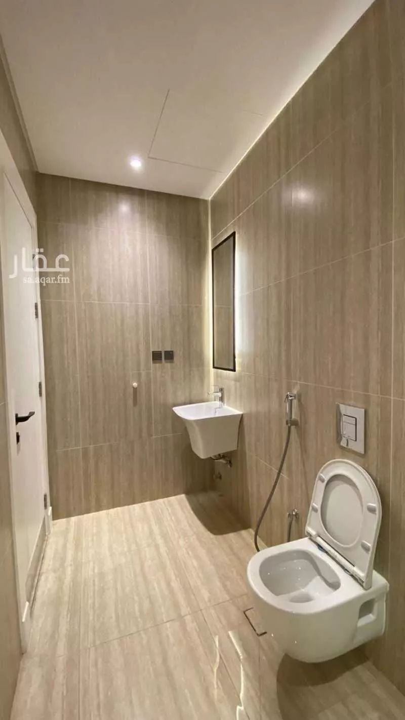 شقة 3 غرف في الرمال 4