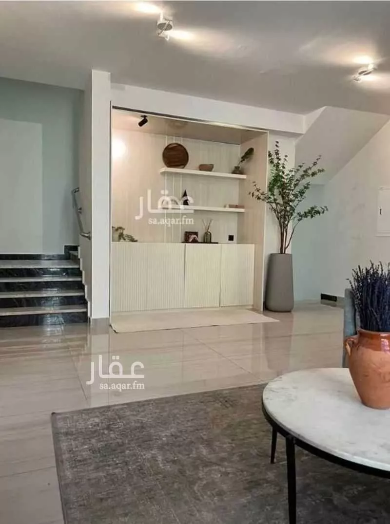 5 bedroom villa in Al Rimal 4