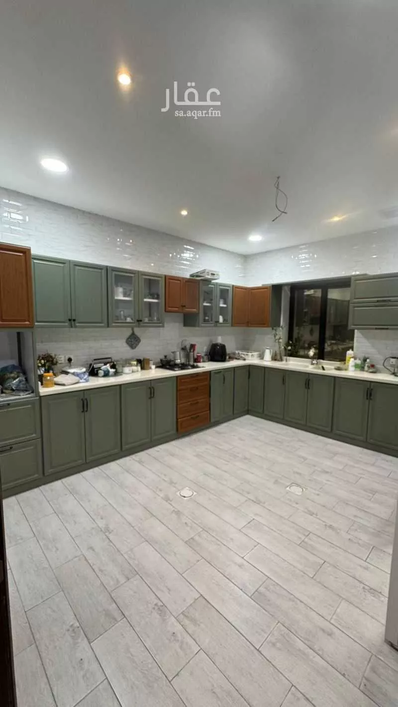 6 bedroom villa in Dahiat King Fahd 2