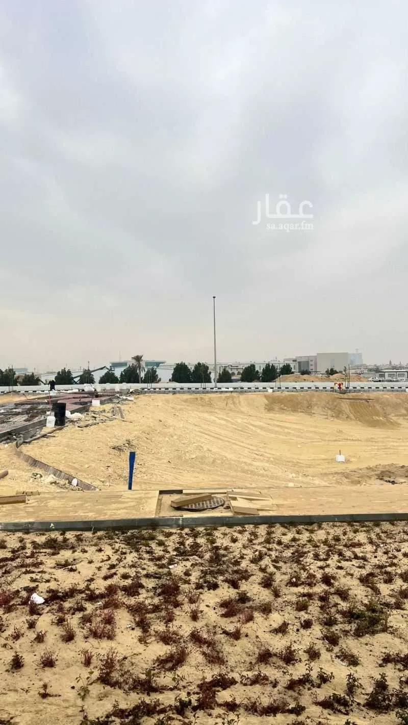 أرض 375 م² في الاتصالات 2