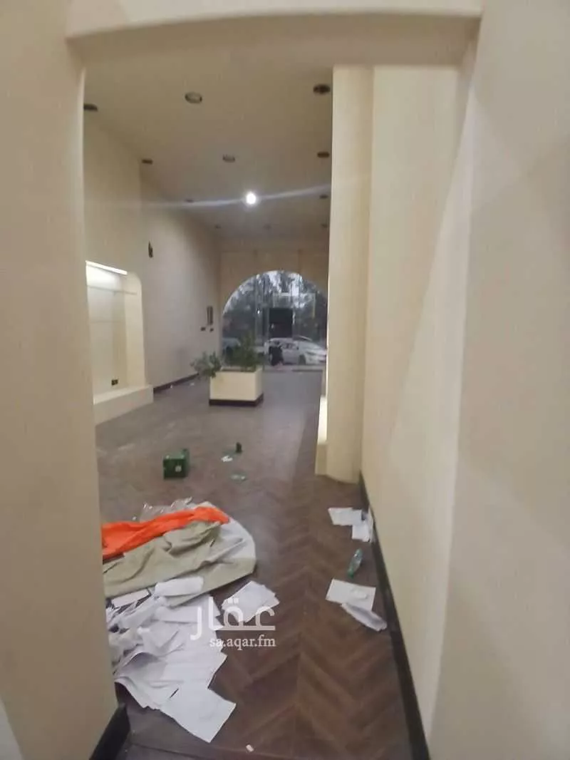 790 sqm shop in Al Yarmouk 5