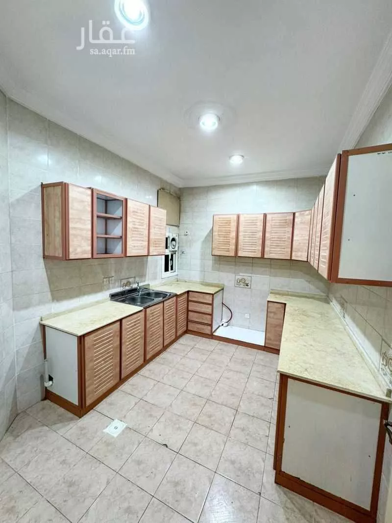 4 bedroom apartment in Al Naseem, Jeddah 9