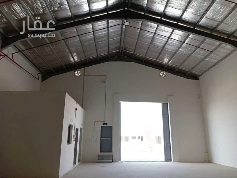 warehouse in Al Masani, Riyadh 24