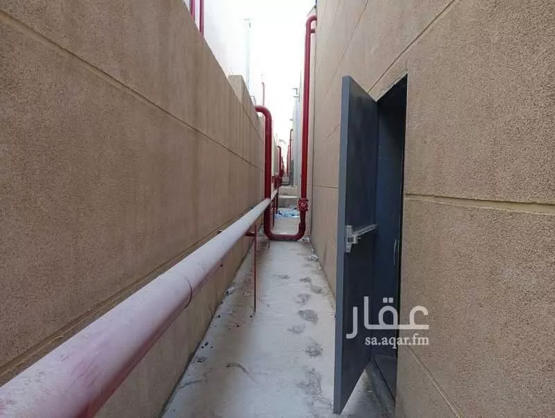 warehouse in Al Masani, Riyadh 10