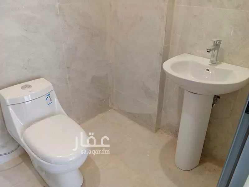 warehouse in Al Masani, Riyadh 9