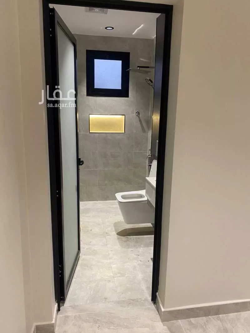 شقة 3 غرف في الحمرا 2