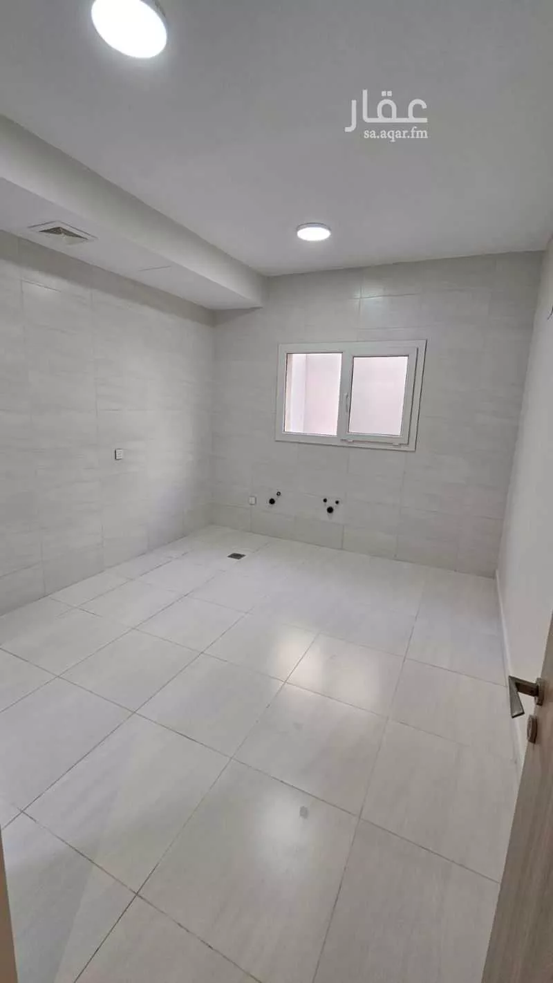 5 bedroom villa in Al Aridh 2