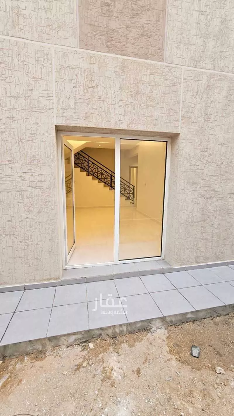 5 bedroom villa in Al Aridh 4