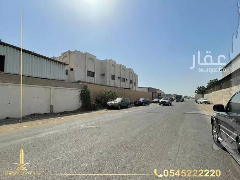 أرض 2500 م² في المتنزهات 5