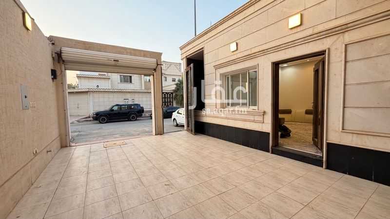 3 bedroom villa in Al Yarmouk, Riyadh 7