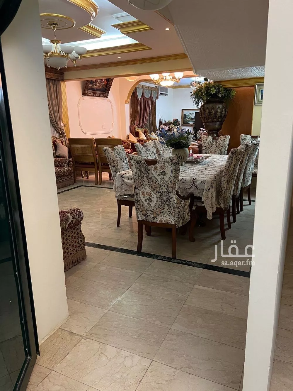 فيلا 10 غرف في الفيصلية 4