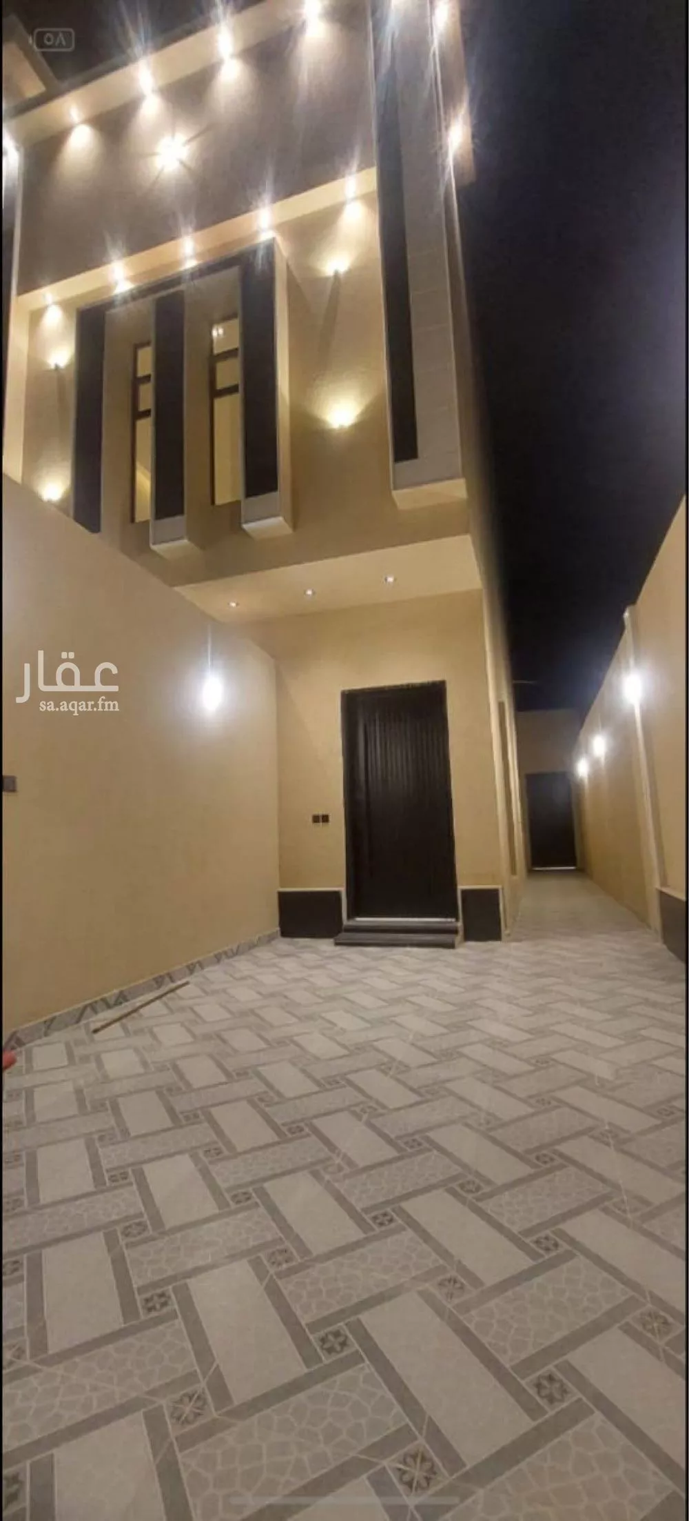 3 bedroom floor in Dahiat Namar 1