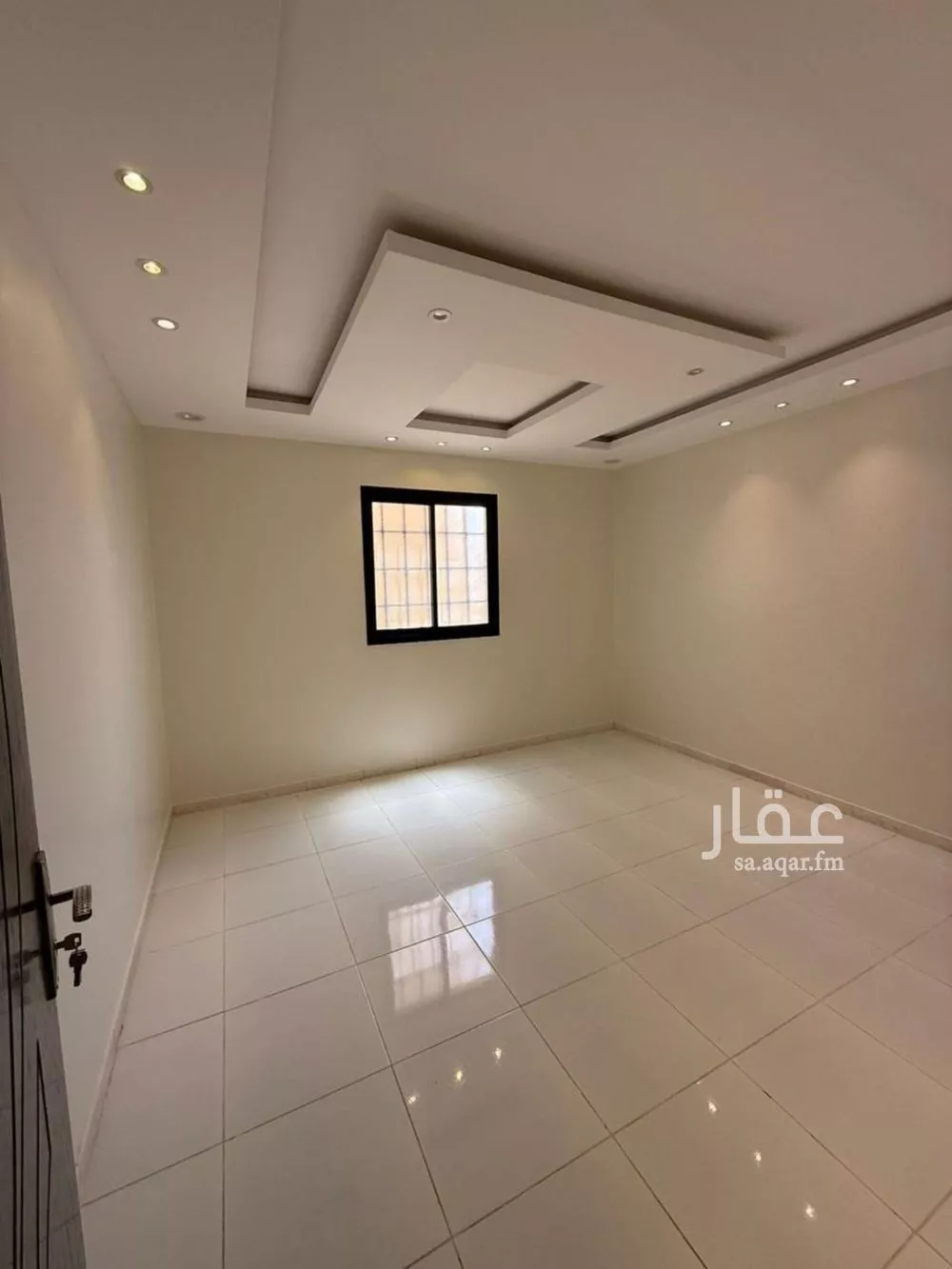 3 bedroom floor in Al Aridh 2
