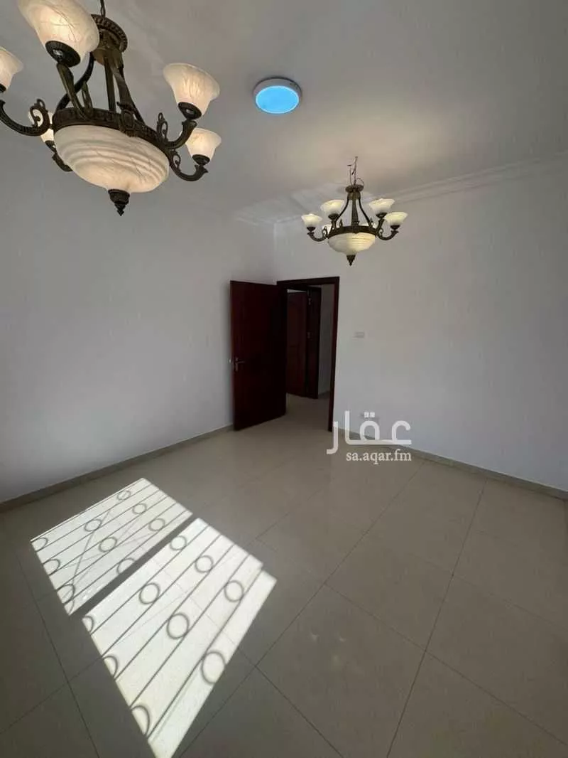 4 bedroom apartment in Al Jawharah, Eastern Province 17
