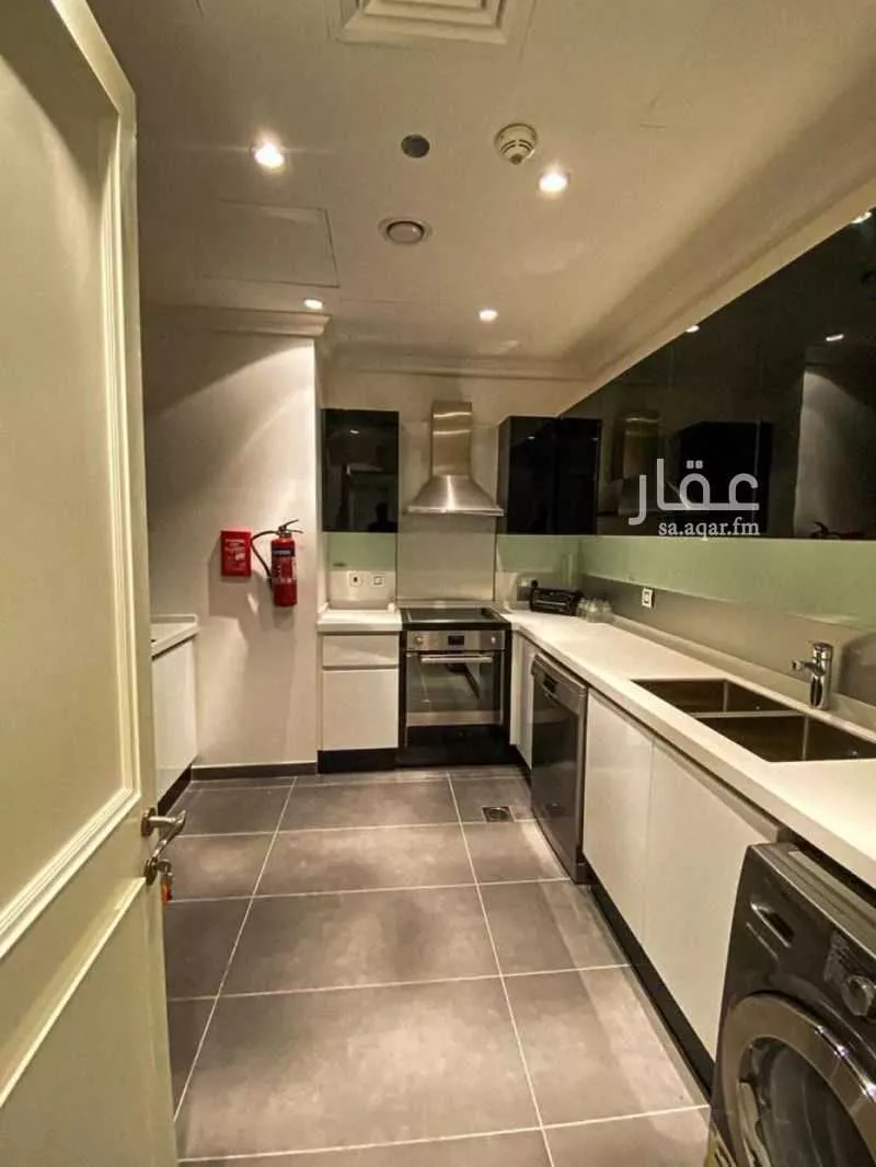 1 bedroom apartment in Al Shati, Jeddah 4