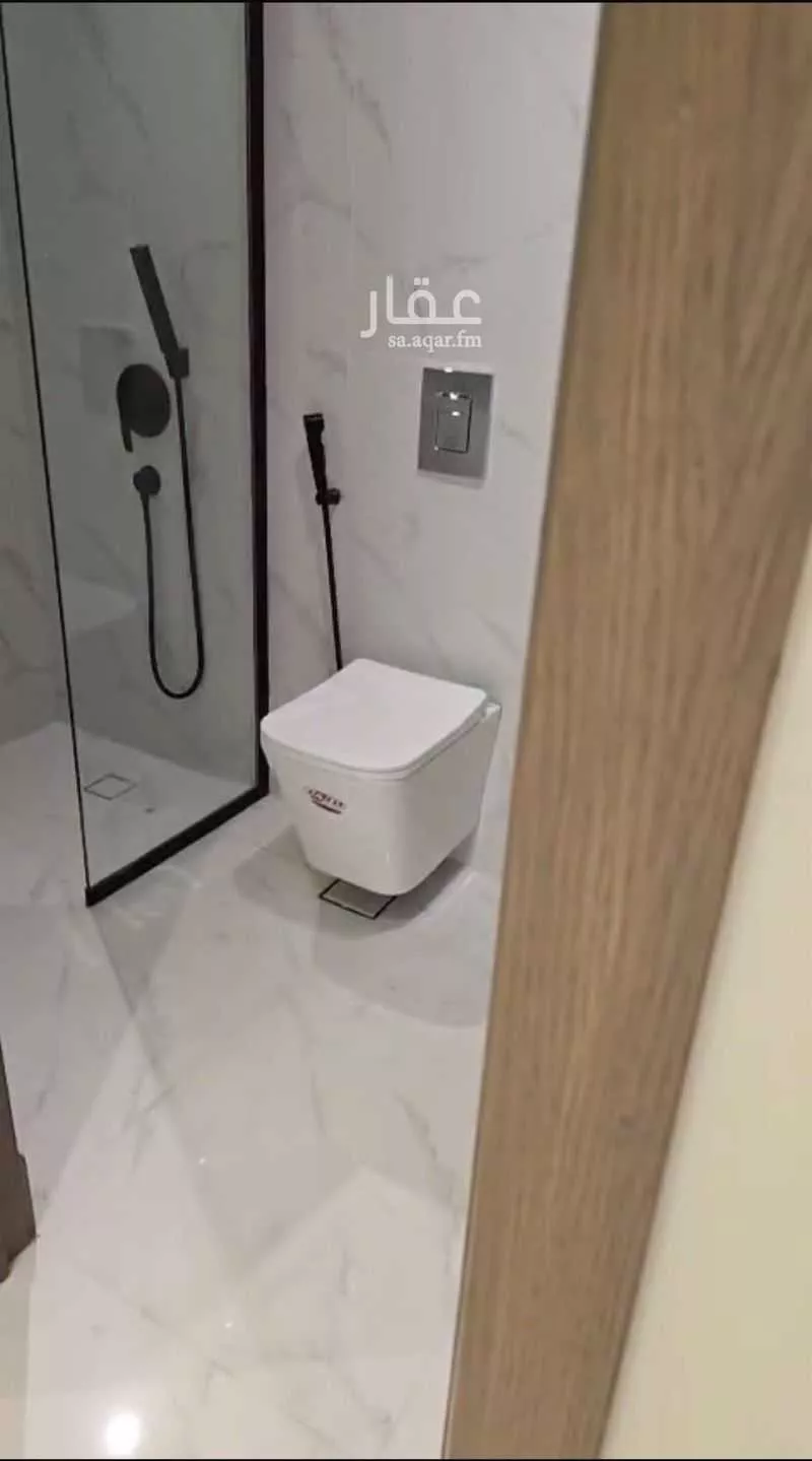 5 bedroom villa in Al Yaqout, Jeddah 7