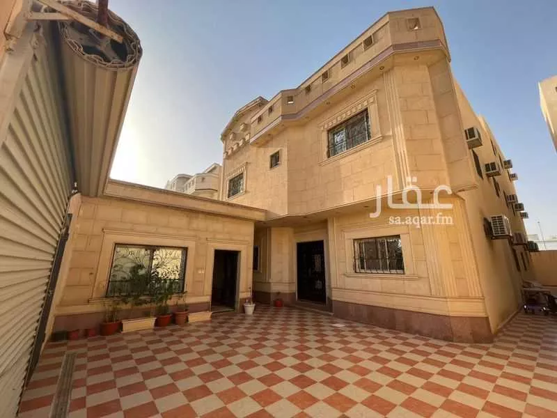 فيلا 6 غرف في المونسية 2