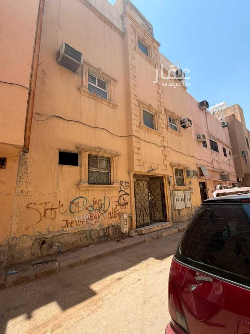 15 bedroom building in Al Khalidiyyah, Riyadh 3
