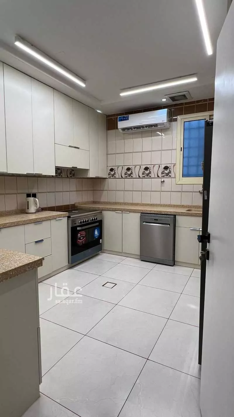 شقة 10 غرف في طويق 5