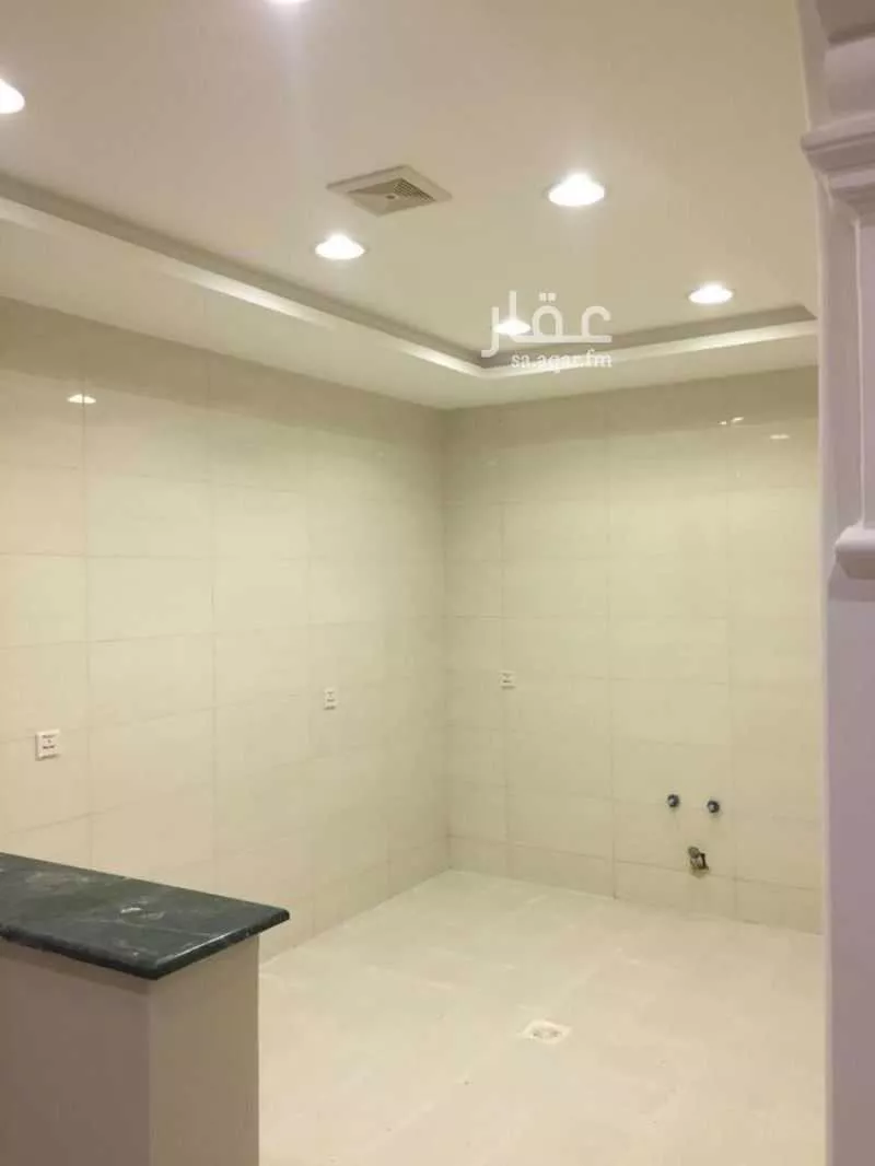 فيلا 9 غرف في الصالحية 5