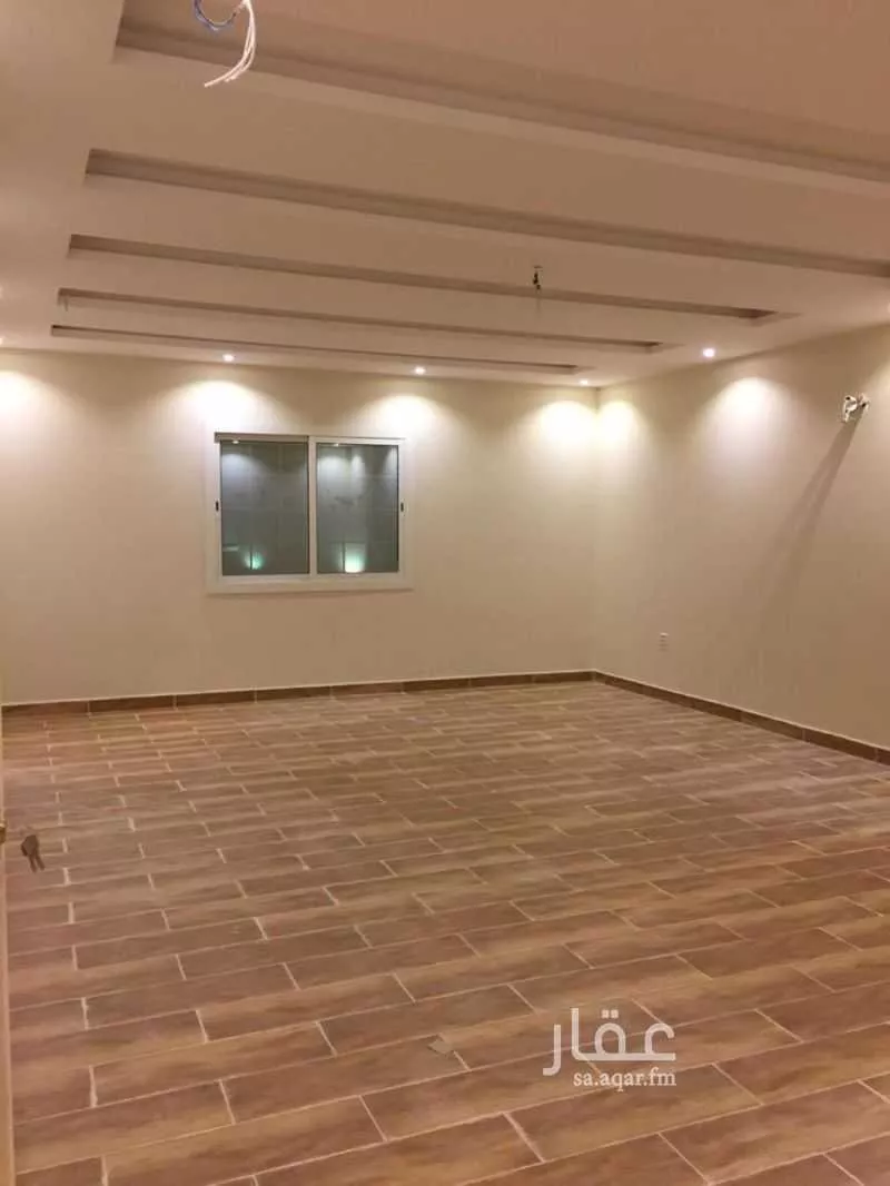 فيلا 9 غرف في الصالحية 4