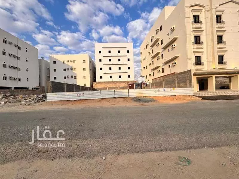 أرض 616 م² في ام السلم 3