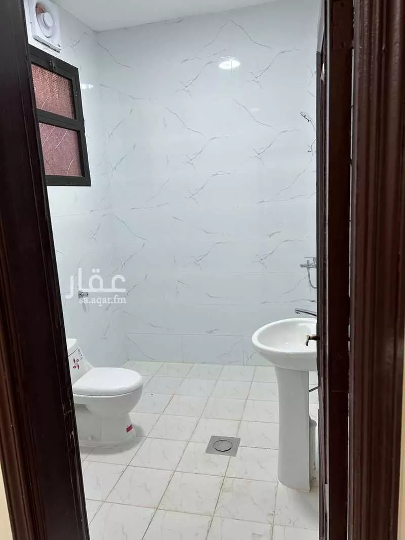 4 bedroom apartment in Al Rawabi, Riyadh 6