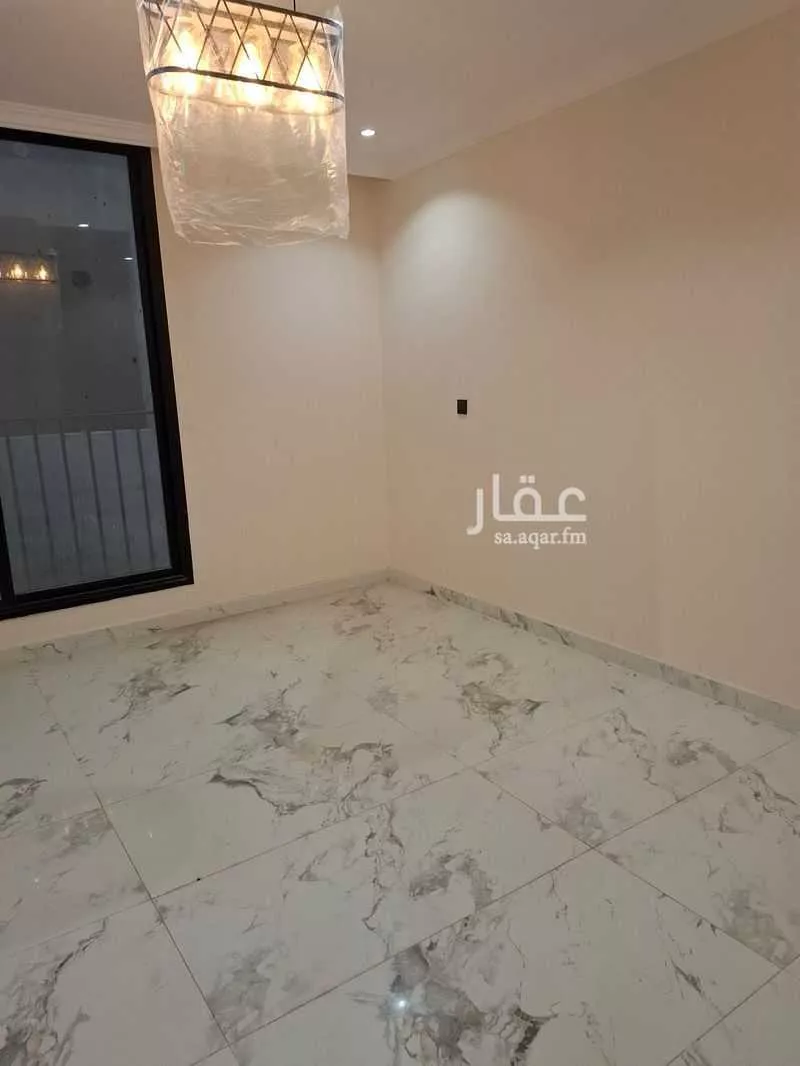 4 bedroom apartment in Eastern Province 8