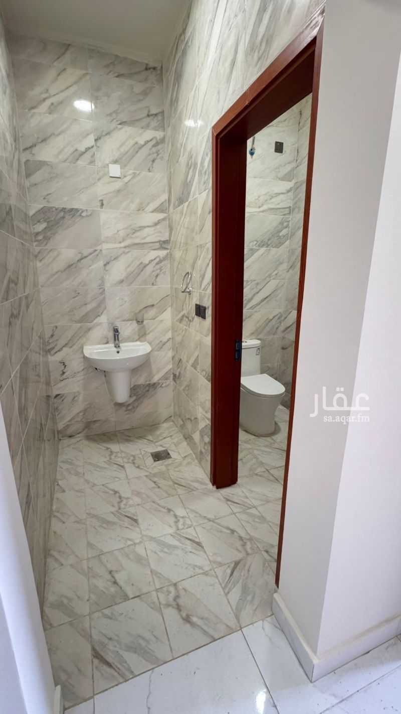4 bedroom villa in Al Iskan Ash Shamali, Eastern Province 13