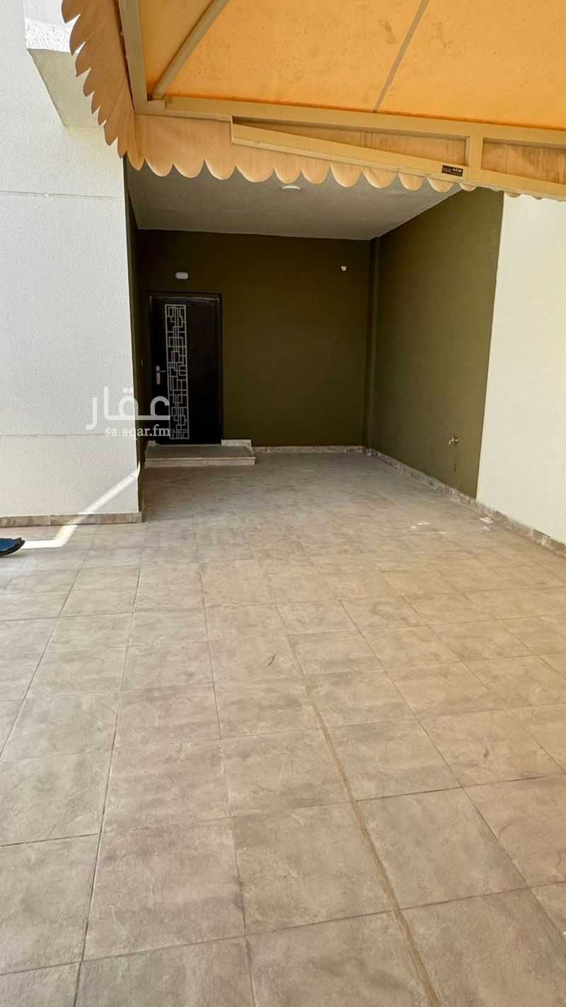 8 bedroom villa in Al Iskan Ash Shamali, Eastern Province 11