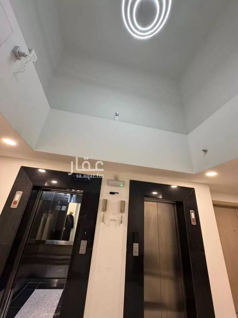 9 bedroom apartment in Al Fursan, Eastern Province 5