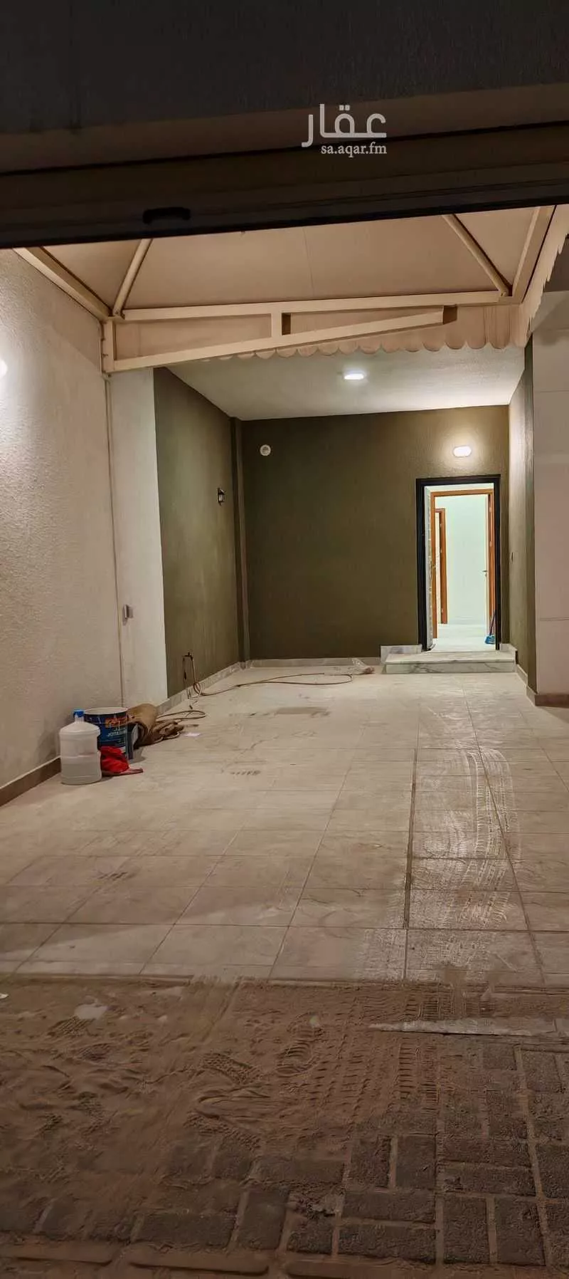 فيلا 9 غرف في الشرق 3