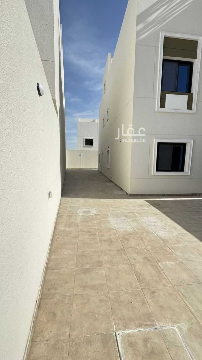 8 bedroom villa in Al Iskan Ash Shamali, Eastern Province 24