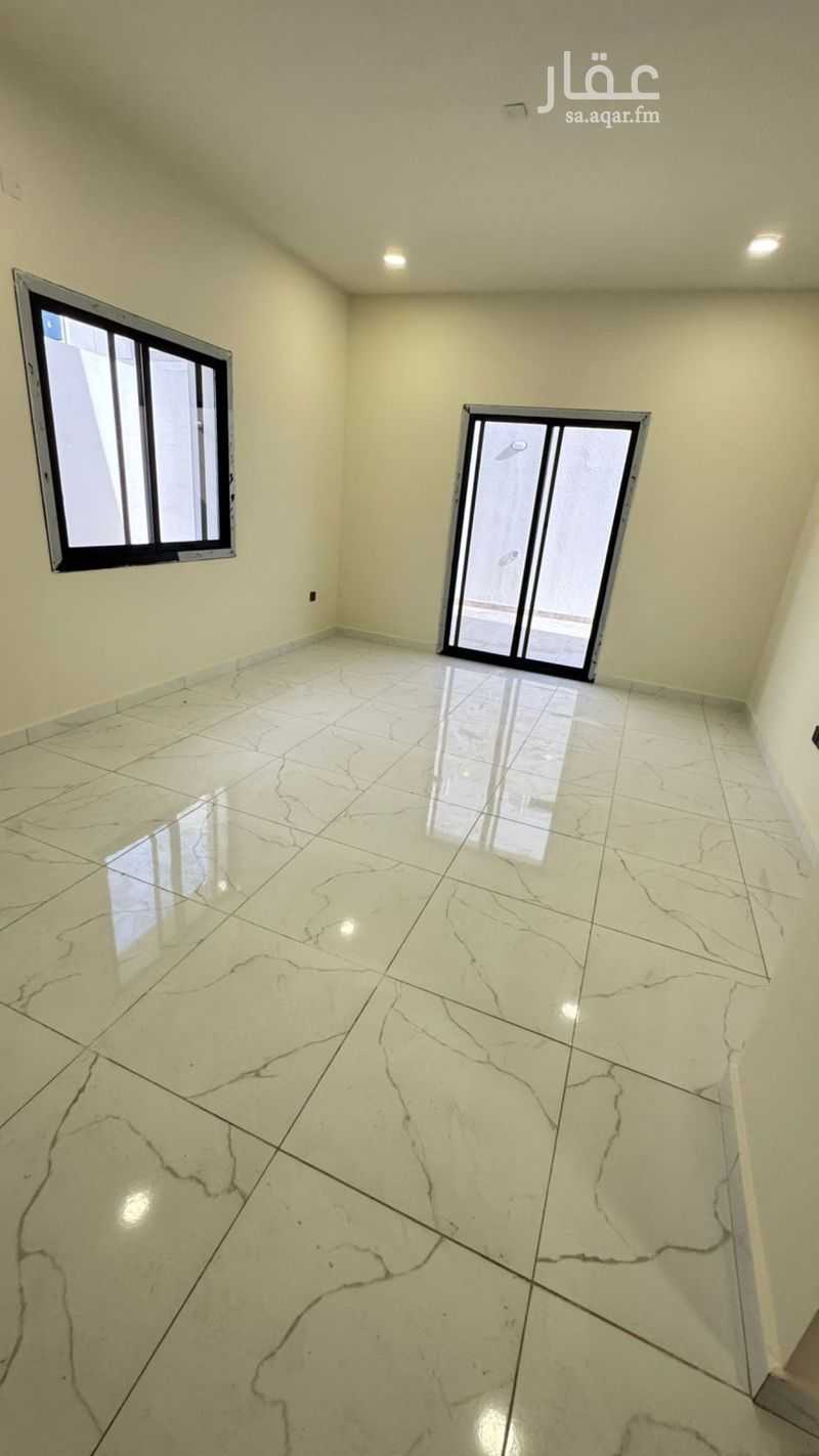 8 bedroom villa in Al Iskan Ash Shamali, Eastern Province 13
