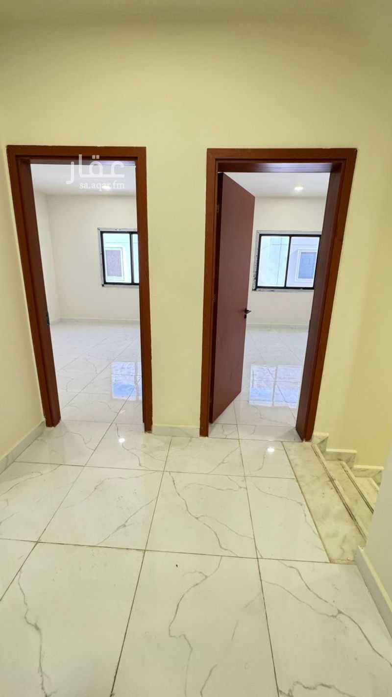 8 bedroom villa in Al Iskan Ash Shamali, Eastern Province 25
